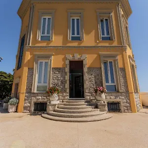 Couette-café Mosca Charming House