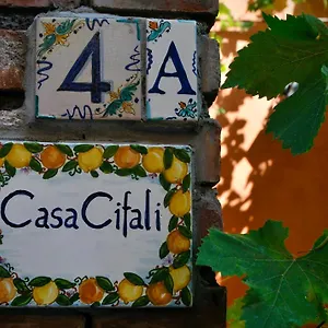 casa-cifali.taorminaitalyhotels.com/